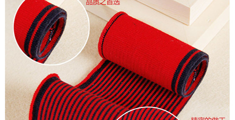 2014新款橫機Polo領針織衫 紹興市九劍針織廠家的產品優(yōu)勢與市場定位